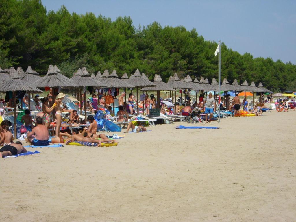 Green Bay Village Пинето Экстерьер фото