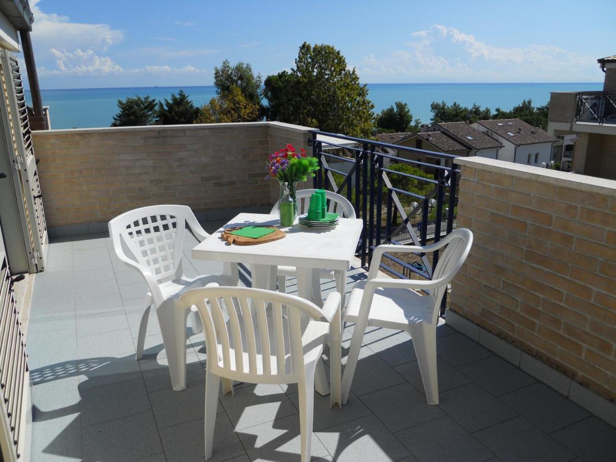 Green Bay Village Пинето Номер фото